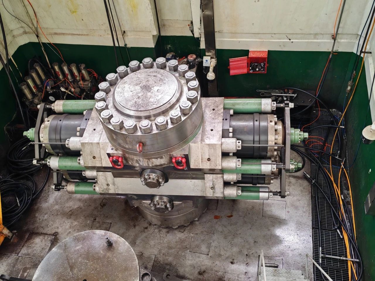 48-140 Dual Ram Blowout Preventer Strength Test.jpg